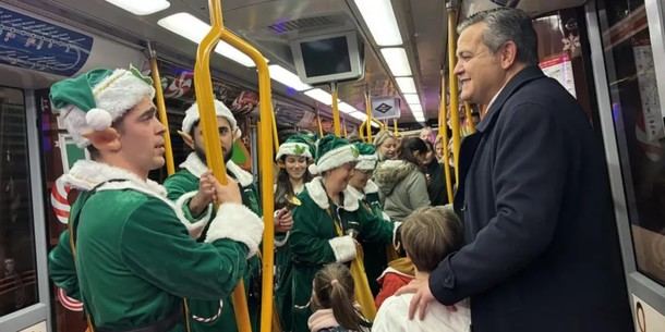 El Tren de la Navidad de Metro de Madrid alcanza 355.000 pasajeros en tres semanas