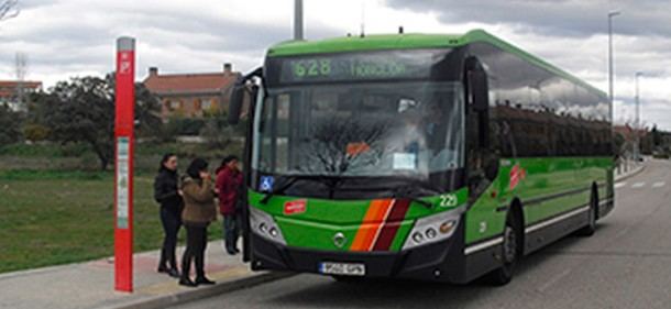 La Comunidad de Madrid aconseja a personas mayores o enfermas que eviten el trasporte público por coronavirus