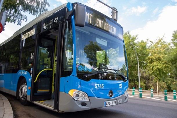 Refuerzo del servicio de autobuses EMT en Madrid para las fiestas navideñas