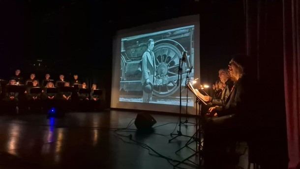 Éxito en la proyección de cine mudo con música en vivo en La Despernada