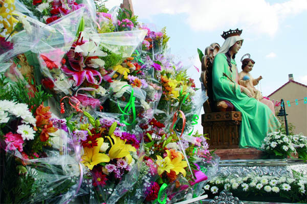 Moralzarzal celebra ya las fiestas en honor a la Virgen del Rosario