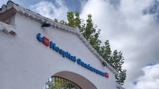 El Hospital público Guadarrama es condecorado por su compromiso con los pacientes